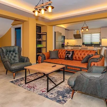 فيلة Soeguet 4 - 4 Bedroom With Jacuzzi In *