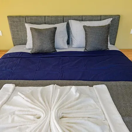 Soeguet 4 - 4 Bedroom With Jacuzzi In * فتحية