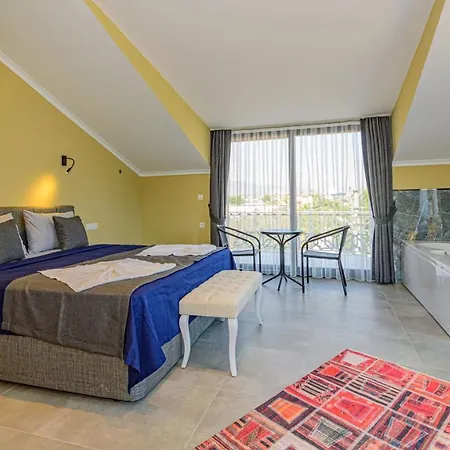 فيلة Soeguet 4 - 4 Bedroom With Jacuzzi In *