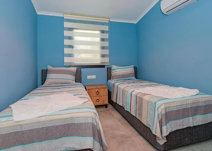 Soeguet 4 - 4 Bedroom With Jacuzzi In * Fethiye