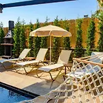 Villa Soeguet 4 - 4 Bedroom With Jacuzzi In