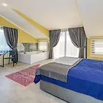 Villa Soeguet 4 - 4 Bedroom With Jacuzzi In