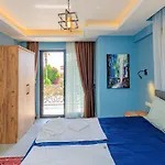 Villa Soeguet 4 - 4 Bedroom With Jacuzzi In Fethiye