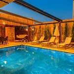 Soeguet 4 - 4 Bedroom With Jacuzzi In * Fethiye