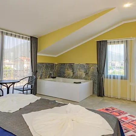 Soeguet 4 - 4 Bedroom With Jacuzzi In Villa