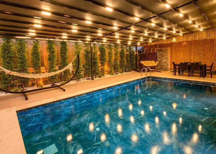 Willa Soeguet 4 - 4 Bedroom With Jacuzzi In Fethiye