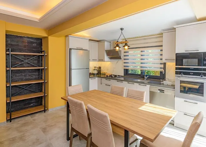 Soeguet 4 - 4 Bedroom With Jacuzzi In