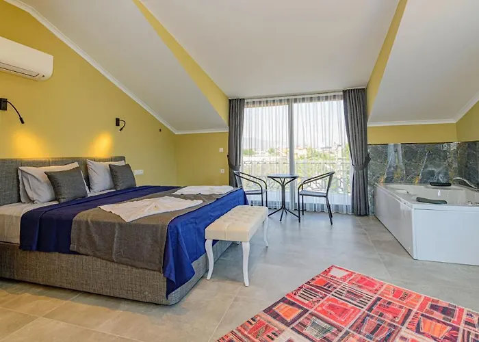 Willa Soeguet 4 - 4 Bedroom With Jacuzzi In *