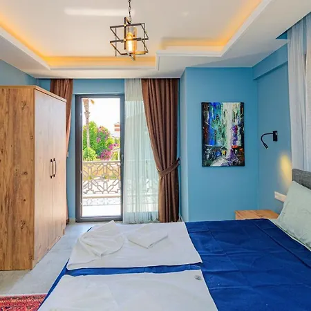 Villa Soeguet 4 - 4 Bedroom With Jacuzzi In Fethiye