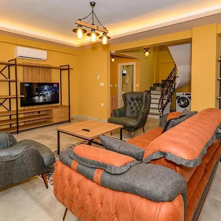 Villa Soeguet 4 - 4 Bedroom With Jacuzzi In