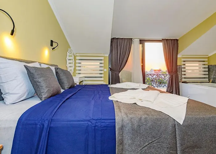 Soeguet 4 - 4 Bedroom With Jacuzzi In