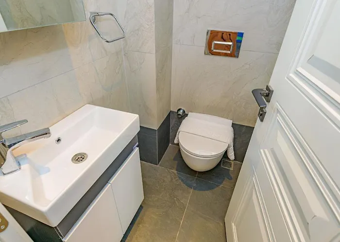 Soeguet 4 - 4 Bedroom With Jacuzzi In * Fethiye