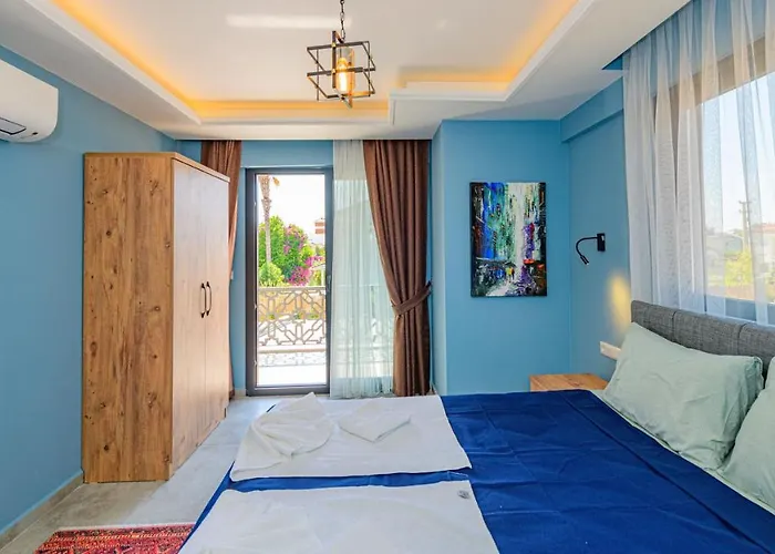 Villa Soeguet 4 - 4 Bedroom With Jacuzzi In Fethiye