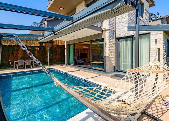 Soeguet 4 - 4 Bedroom With Jacuzzi In Villa *